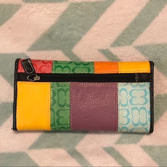 Tri-Fold Wallet - Picture 2 of 5